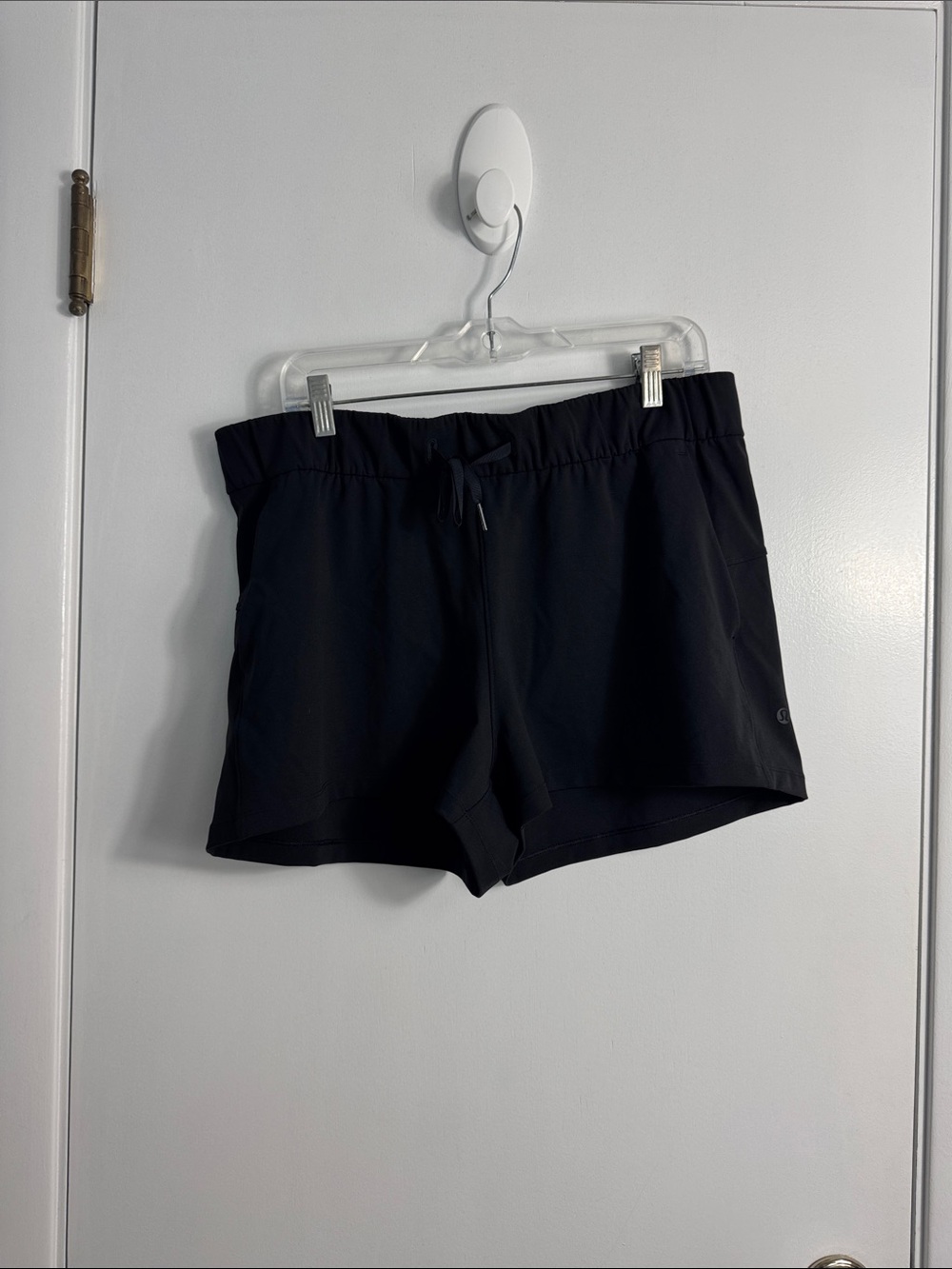 Lululemon On The Fly Short Black Size 12 - Picture 2 of 7